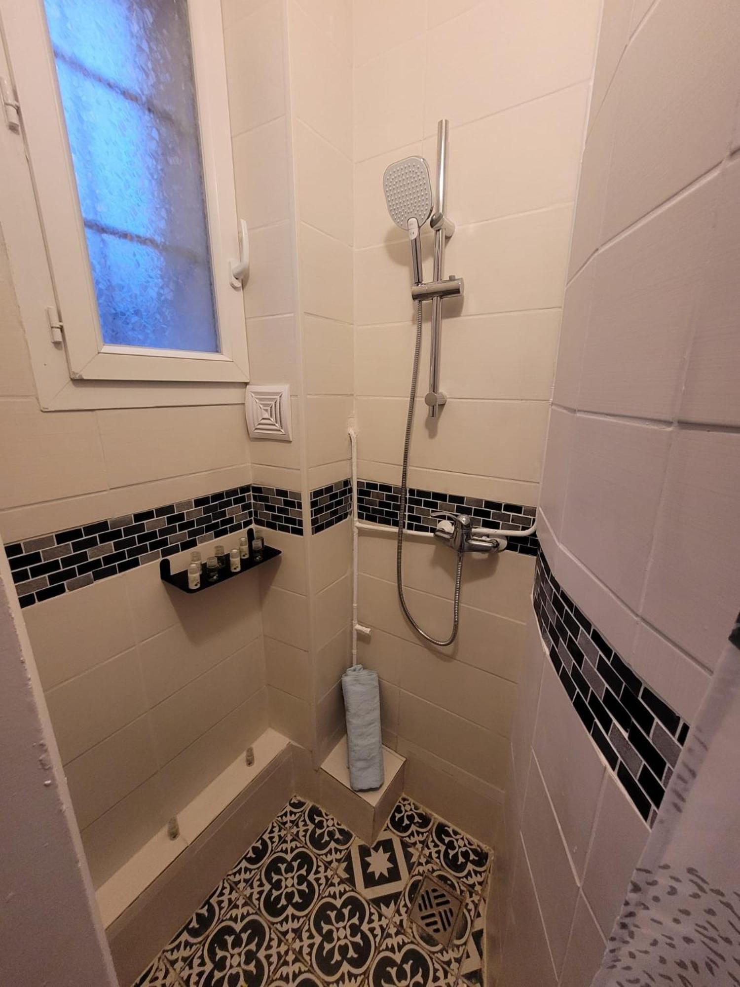 Charmant Appartement Pres De Montmartre 2 巴黎 外观 照片